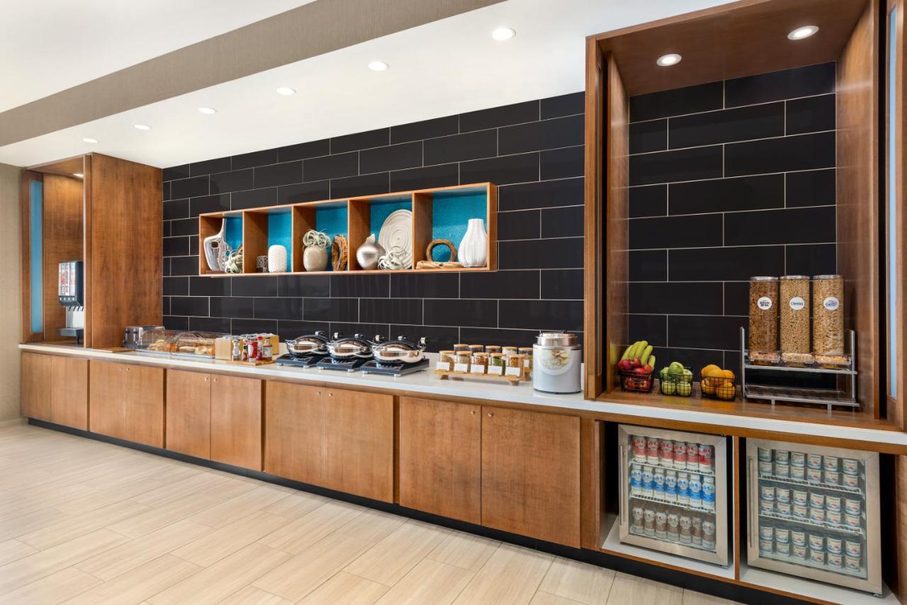 Springhill Suites By Marriott Camp Hill Екстериор снимка
